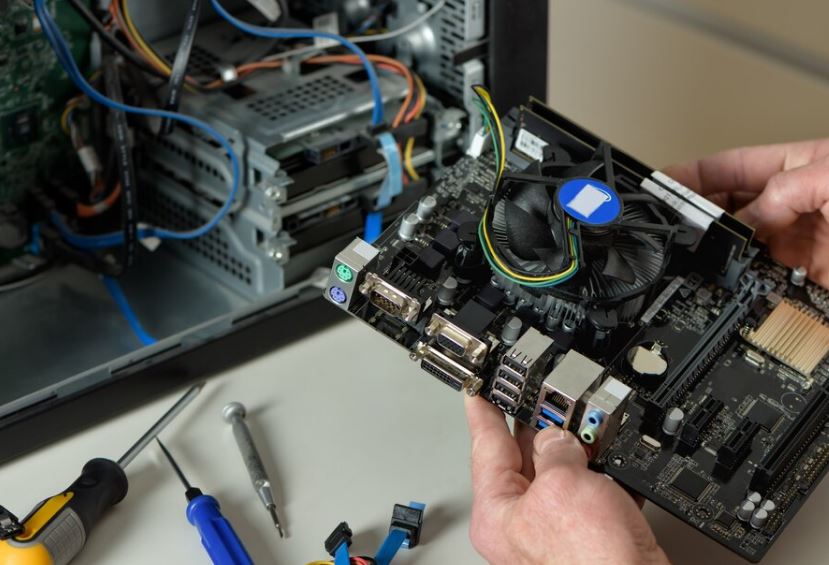 Bilgisayar Teknik Servis